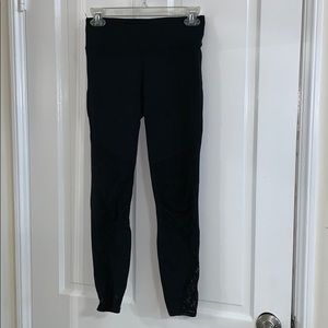 black leggings